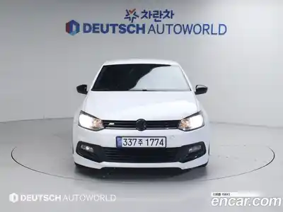 Volkswagen Polo 2015 1.4 гидро в Москве № 976165, миниатюра 3