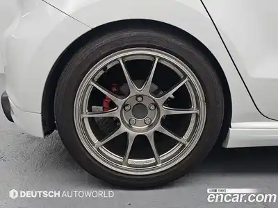 Volkswagen Polo 2015 1.4 гидро в Москве № 976165, миниатюра 5