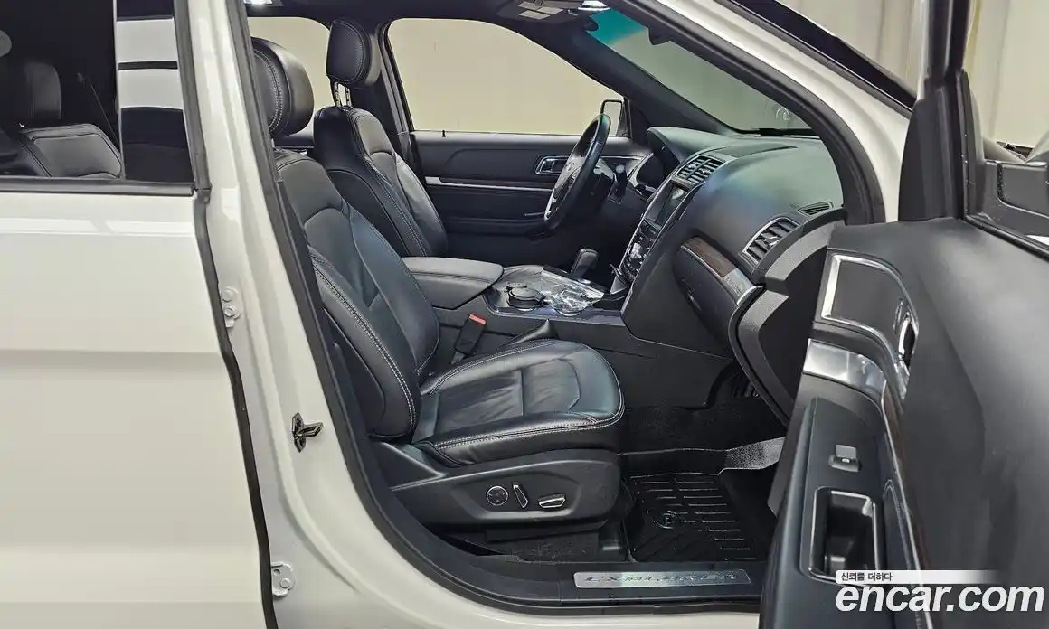 Ford Explorer 2017 2.3 гидро в Москве № 976293, фото 11