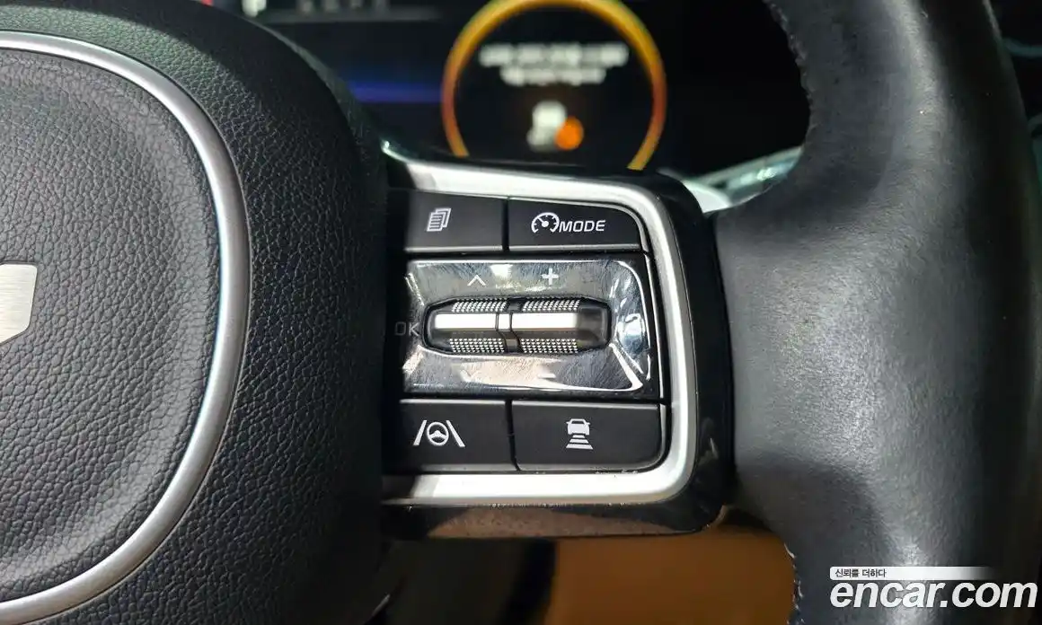 Kia Canival 2022 3.5 Автомат в Москве № 1002936, фото 17