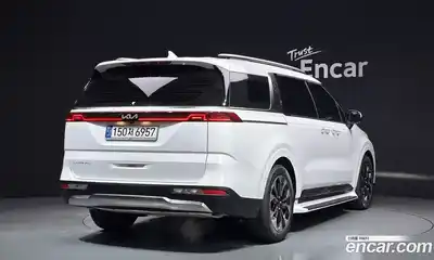 Kia Canival 2022 3.5 Автомат в Москве № 1002936, миниатюра 2