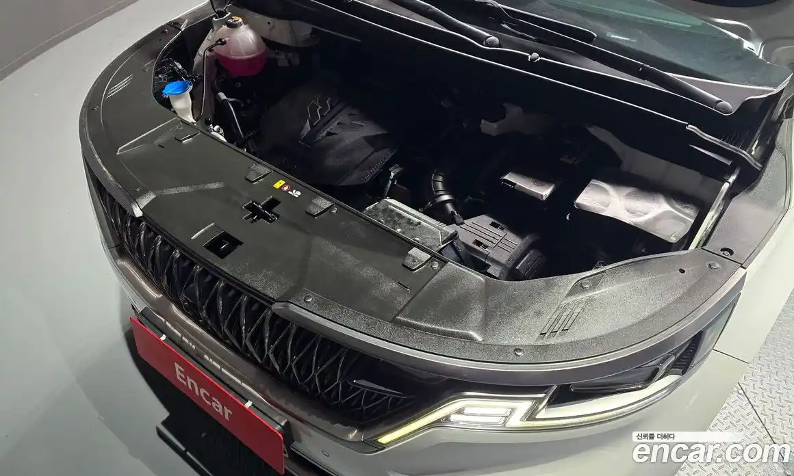 Kia Canival 2022 3.5 Автомат в Москве № 1002936, фото 6