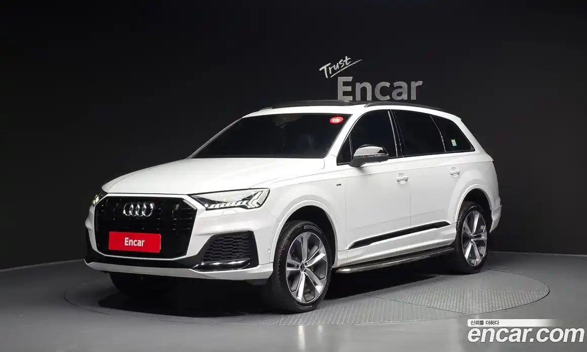 Audi Q7 2022 3.0 гидро в Москве № 1007002, фото 1