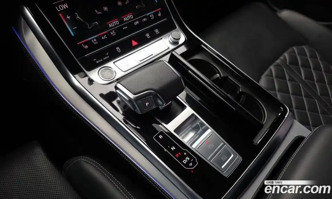 Audi Q7 2022 3.0 гидро в Москве № 1007002, фото 9