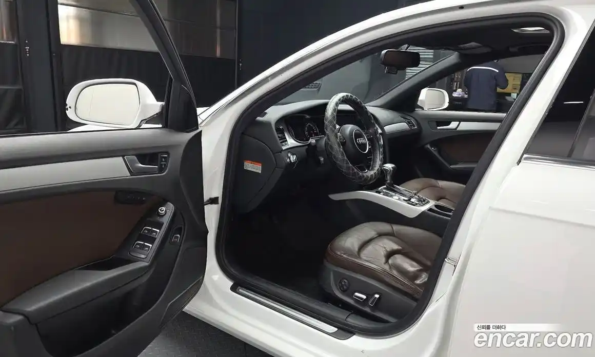 Audi A4 2015 2.0 гидро в Москве № 1007729, фото 10