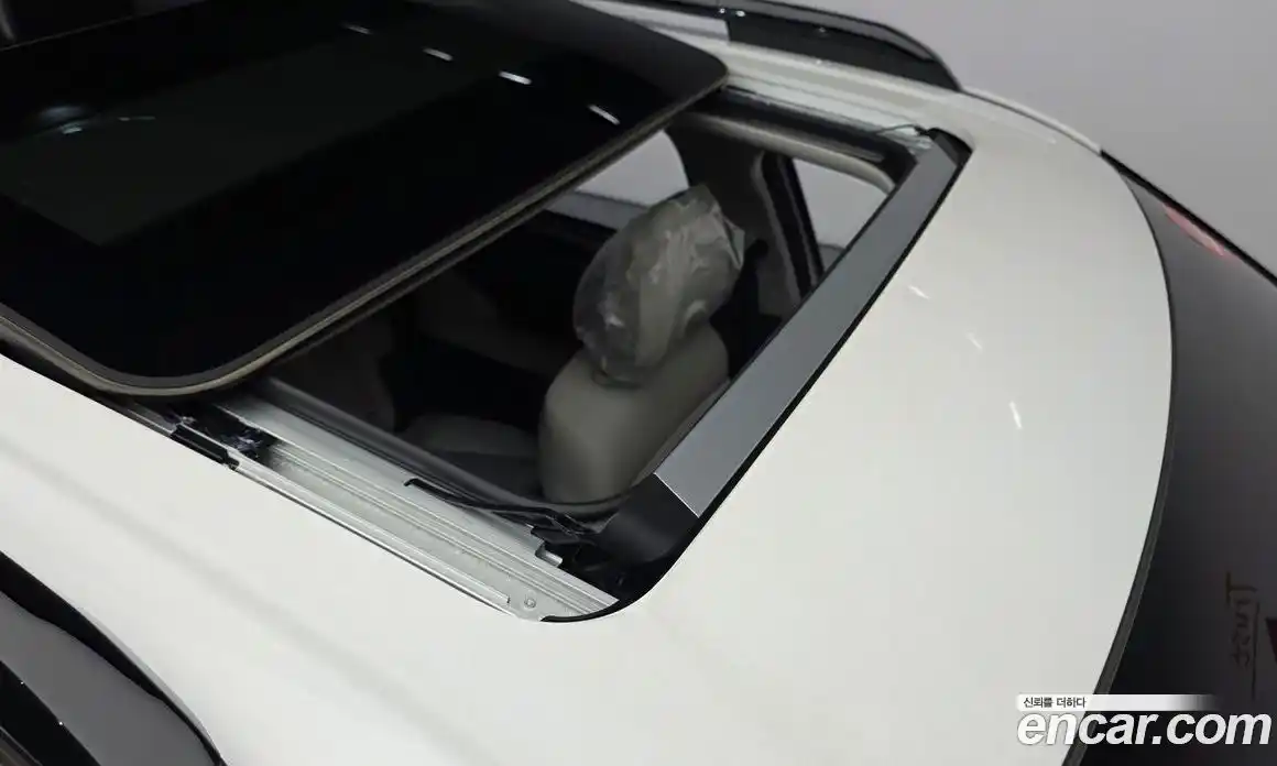 Hyundai Santa Fe 2024 1.6 Автомат в Москве № 1008059, фото 19