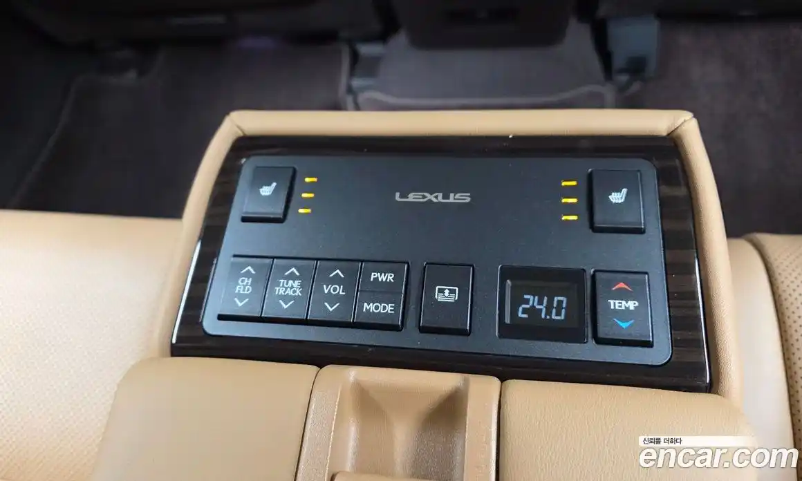 Lexus ES 2017 2.5 гидро в Москве № 1014471, фото 18