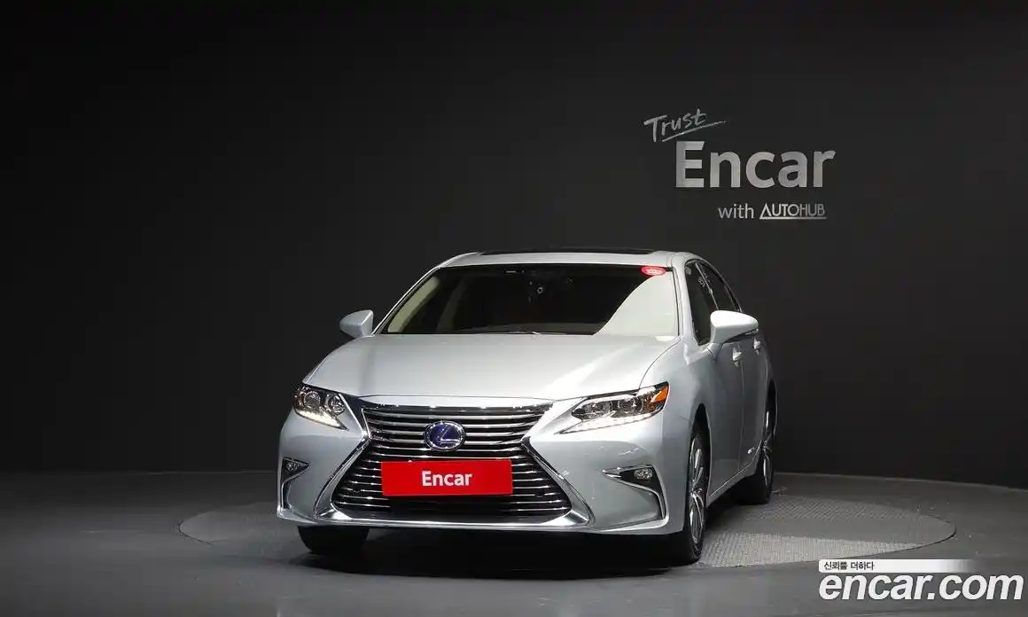 Lexus ES 2017 2.5 гидро в Москве № 1014471, фото 3