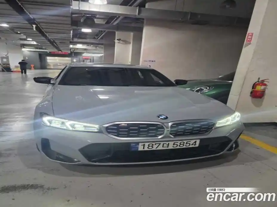 BMW 3-Series 2023 3.0 Автомат в Москве № 1069138, фото 1