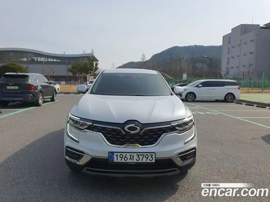 Renault QM6 2021 2.0 Автомат в Москве № 1081800, фото 1