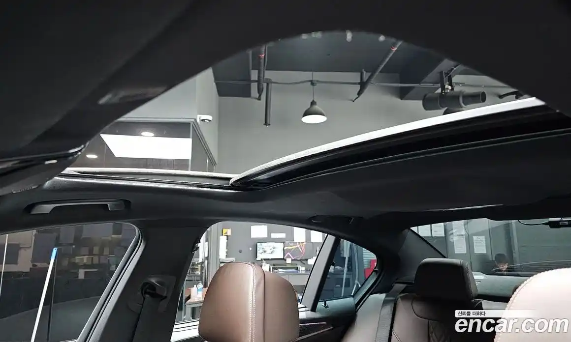 BMW 5-Series 2022 2.0 Автомат в Москве № 1082908, фото 19