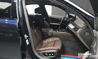 BMW 5-Series 2022 2.0 Автомат в Москве № 1082908, миниатюра 10