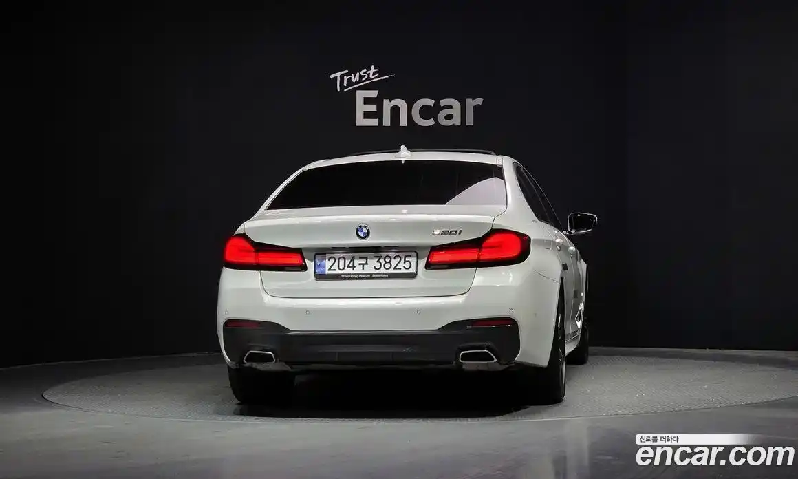 BMW 5-Series 2023 2.0 гидро в Москве № 155115, фото 4