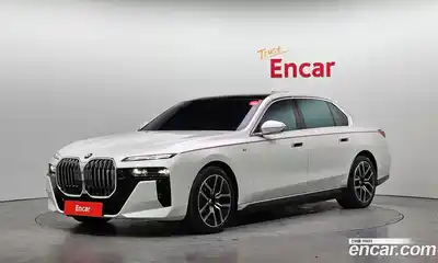 BMW i7, 2023