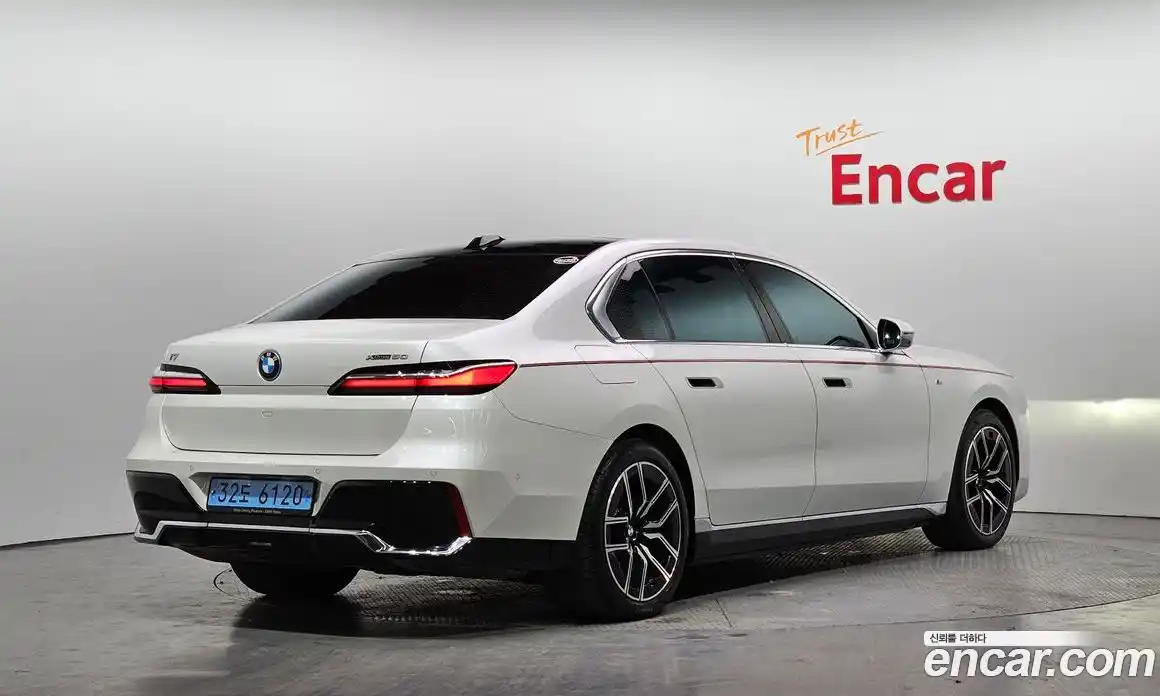 BMW i7 2023 0.1 гидро в Москве № 157706, фото 2