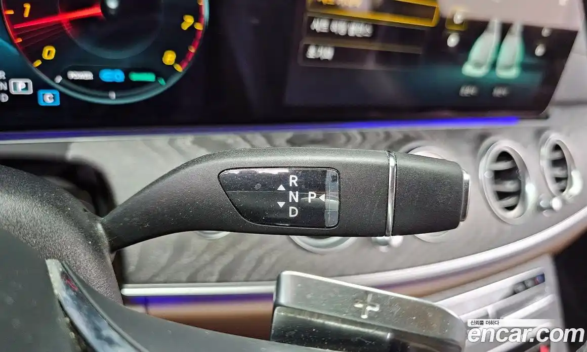 Mercedes-Benz E-Class 2022 2.0 гидро в Москве, фото 9