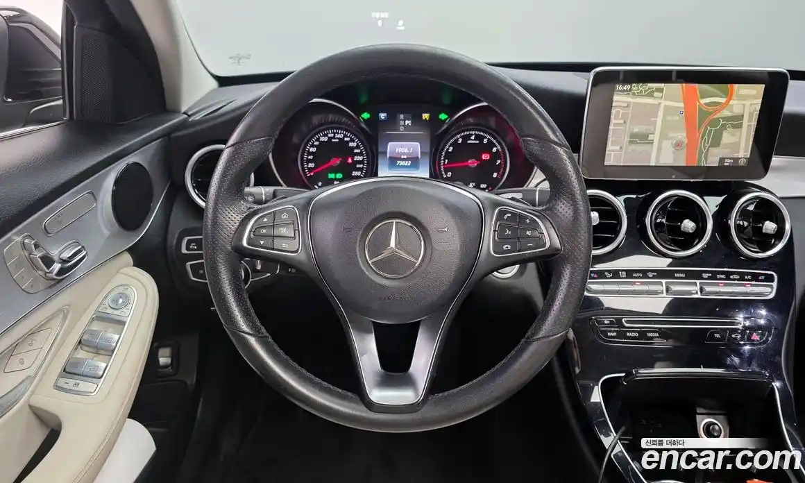 Mercedes-Benz C-Class 2017 2.0 гидро в Москве № 161111, фото 13