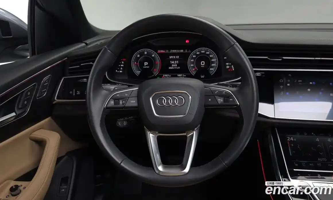 Audi Q8 2023 3.0 гидро в Москве № 162403, фото 12