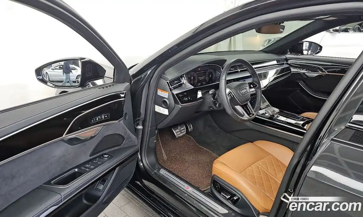Audi A8 2023 3.0 гидро в Москве № 162696, фото 10