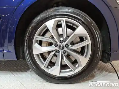 Audi e-tron 2023 0.2 гидро в Москве № 164118, миниатюра 5
