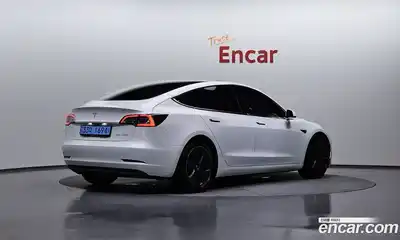 Tesla Model 3 2020 0.2 гидро в Москве № 167666, миниатюра 2