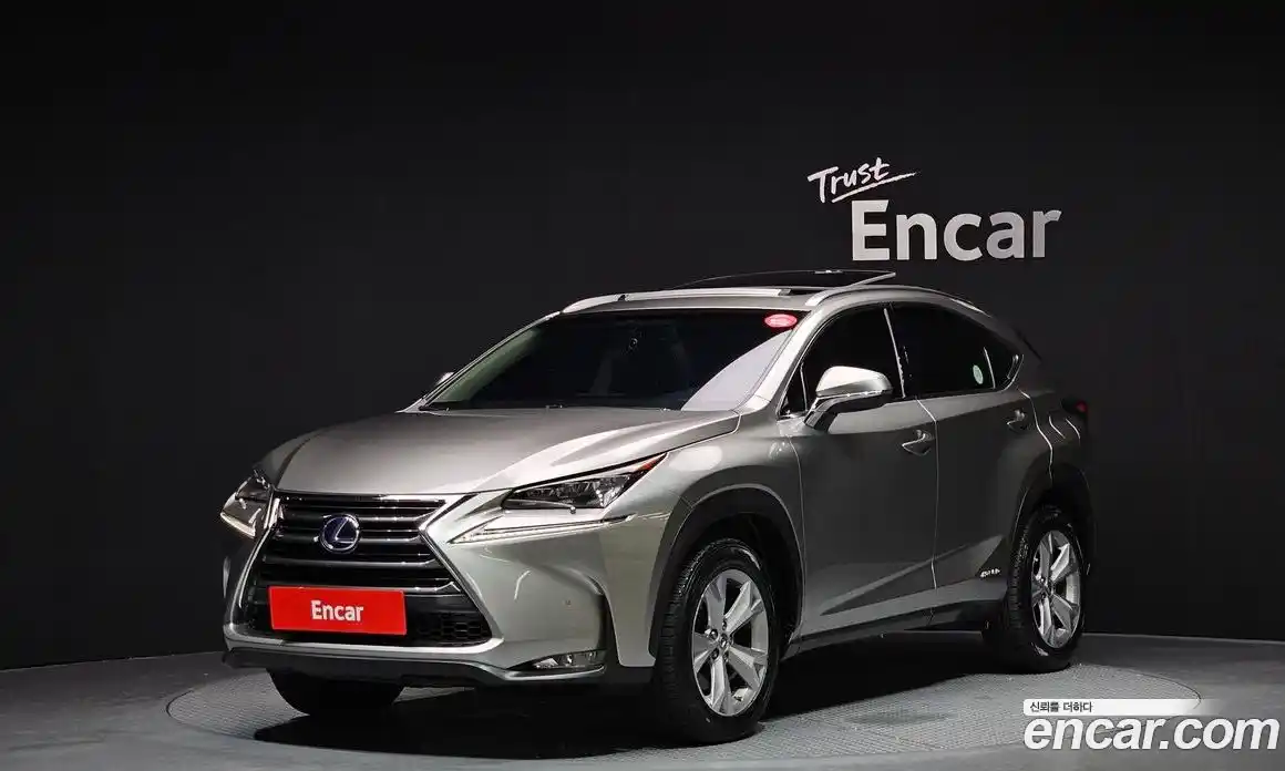 Lexus NX 2016 2.5 гидро в Москве № 168205, фото 1