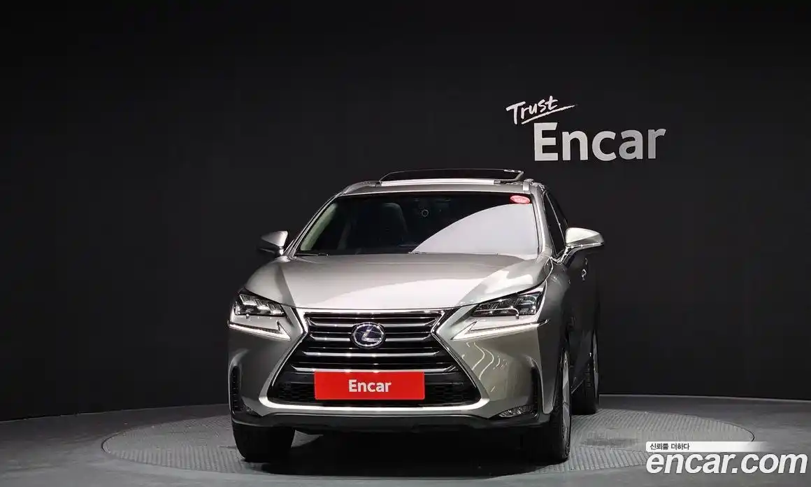 Lexus NX 2016 2.5 гидро в Москве № 168205, фото 3