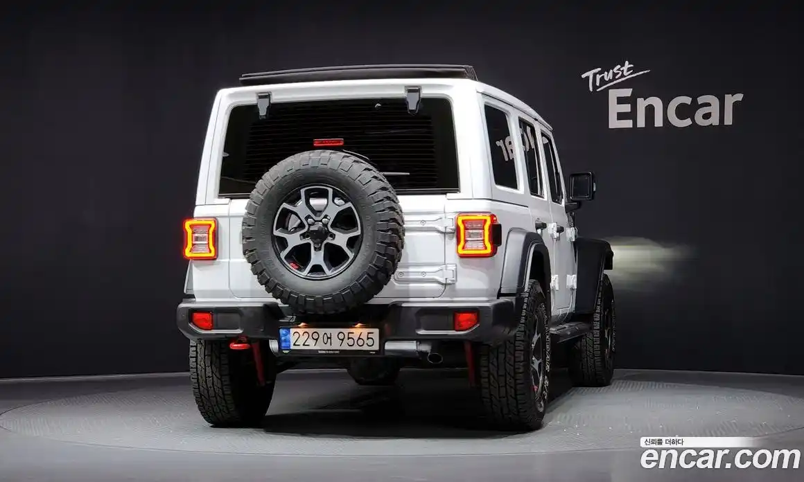 Jeep Wrangler 2022 2.0 гидро в Москве № 169571, фото 4