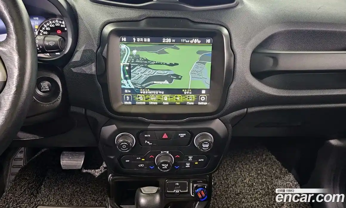 Jeep Renegade 2021 2.4 гидро в Москве № 169652, фото 14