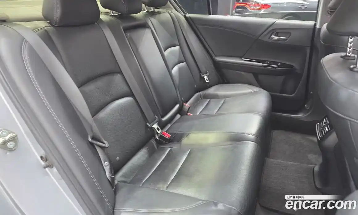 Honda Accord 2017 2.4 гидро в Москве № 170591, фото 12