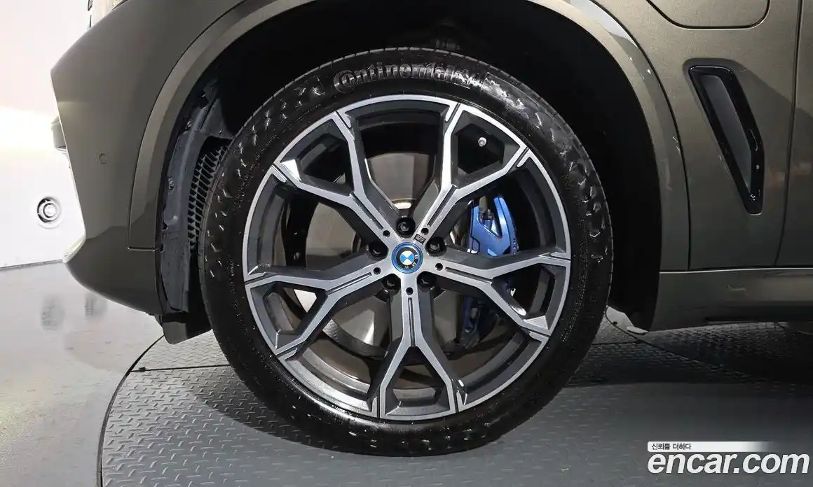 BMW X5 2022 3.0 гидро в Москве № 188780, фото 4