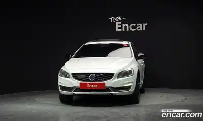 Volvo V60 2016 2.5 гидро в Москве № 190901, миниатюра 3