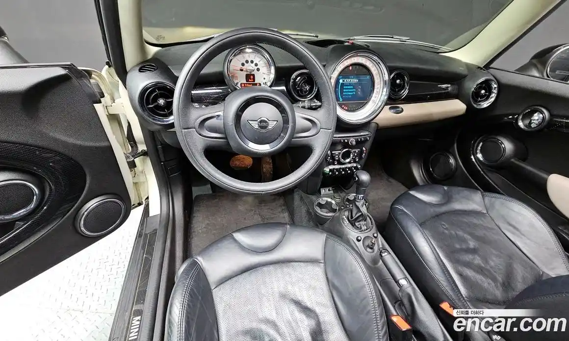 Mini Cooper 2012 1.6 гидро в Москве № 191152, фото 7