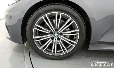 BMW 3-Series 2021 2.0 гидро в Москве № 191188, миниатюра 5