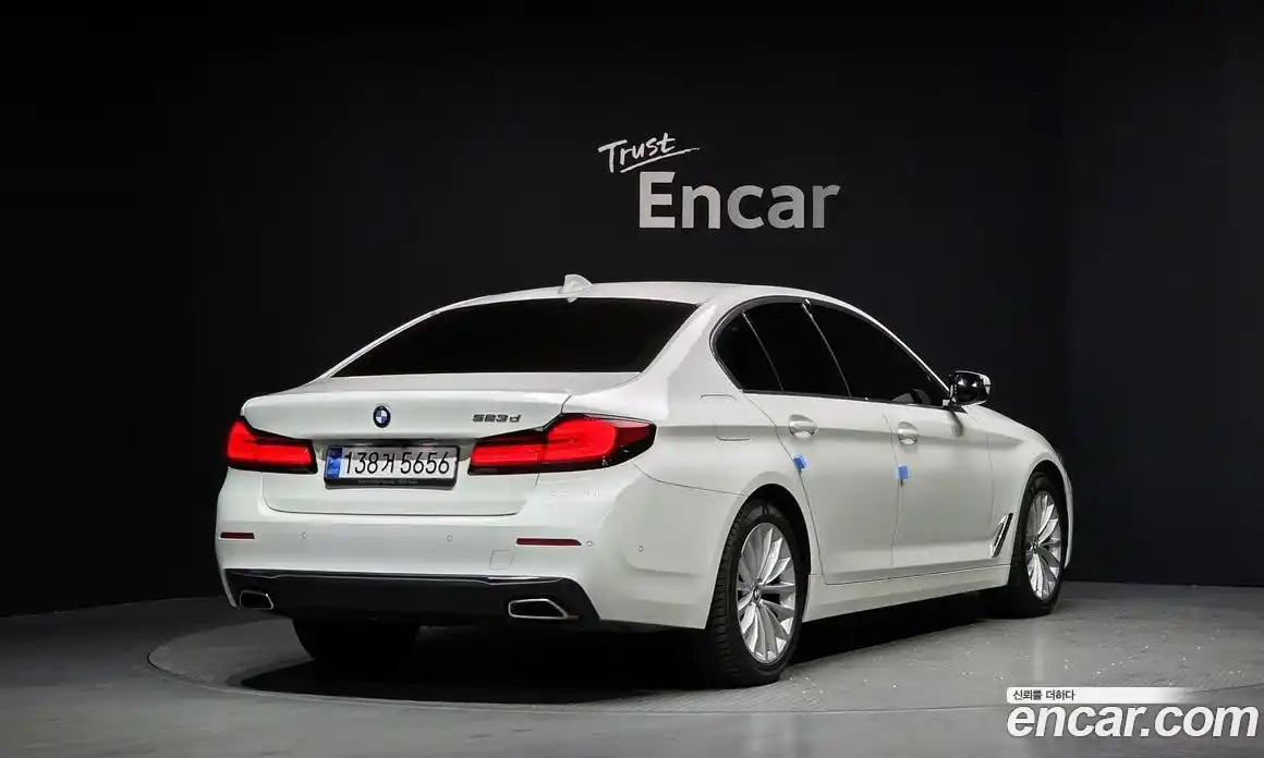 BMW 5-Series 2022 2.0 гидро в Москве № 191677, фото 2