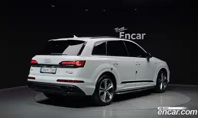 Audi Q7 2022 3.0 гидро в Москве № 196141, миниатюра 2