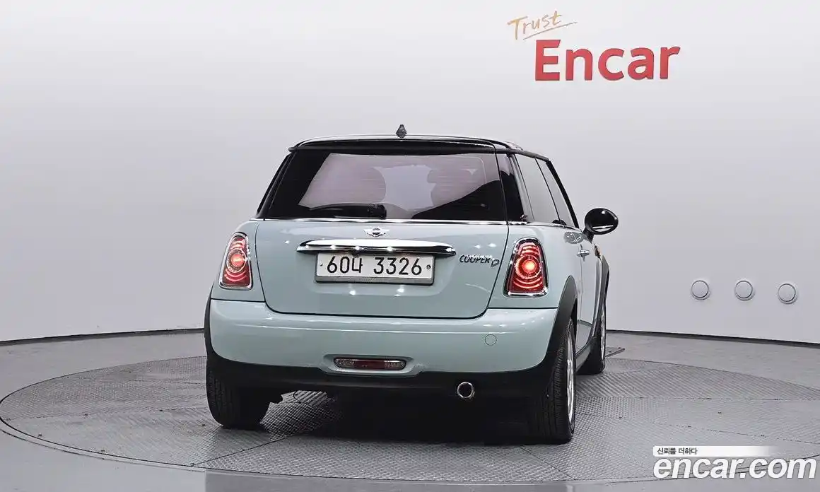 Mini Cooper 2013 2.0 гидро в Москве № 198372, фото 4