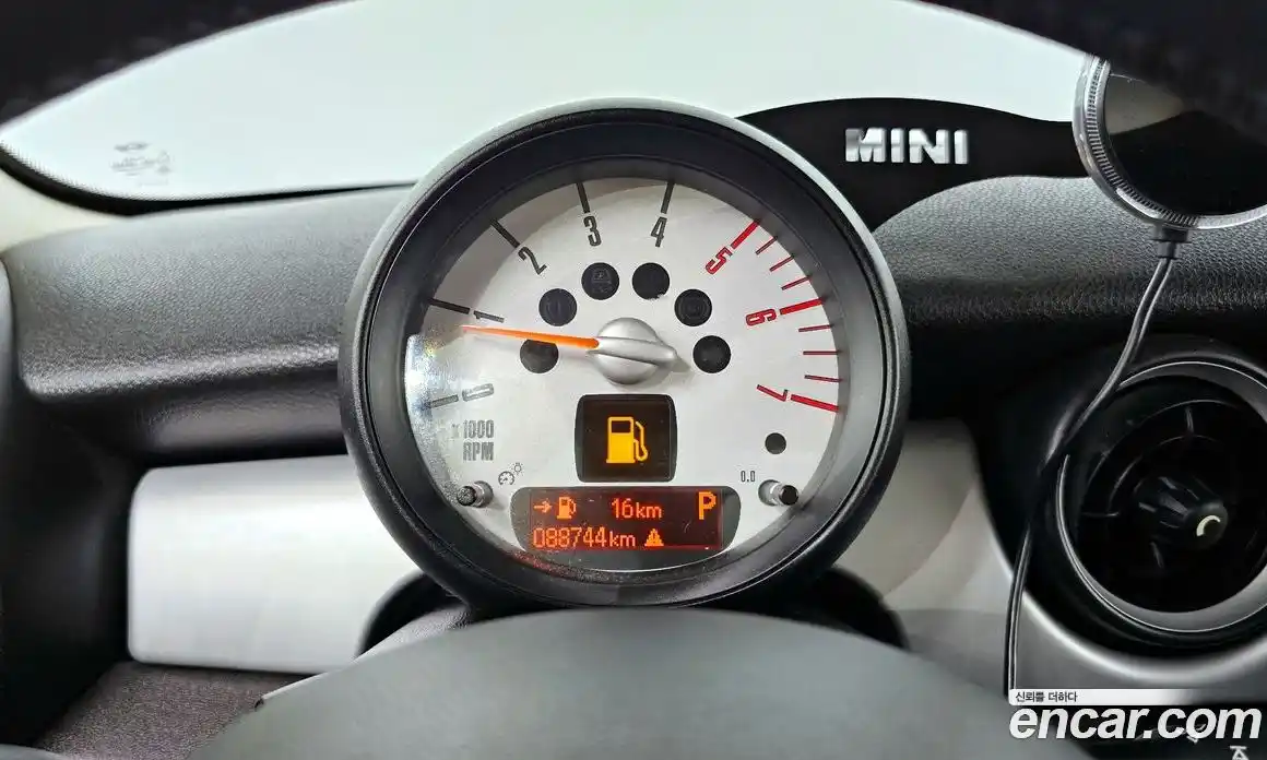 Mini Cooper 2013 2.0 гидро в Москве № 198372, фото 8