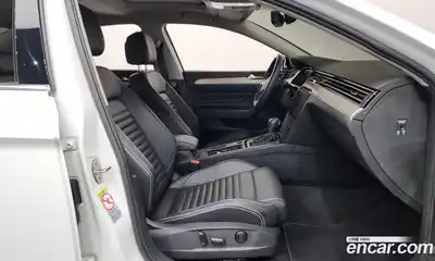 Volkswagen Passat 2021 2.0 гидро в Москве № 198917, миниатюра 11