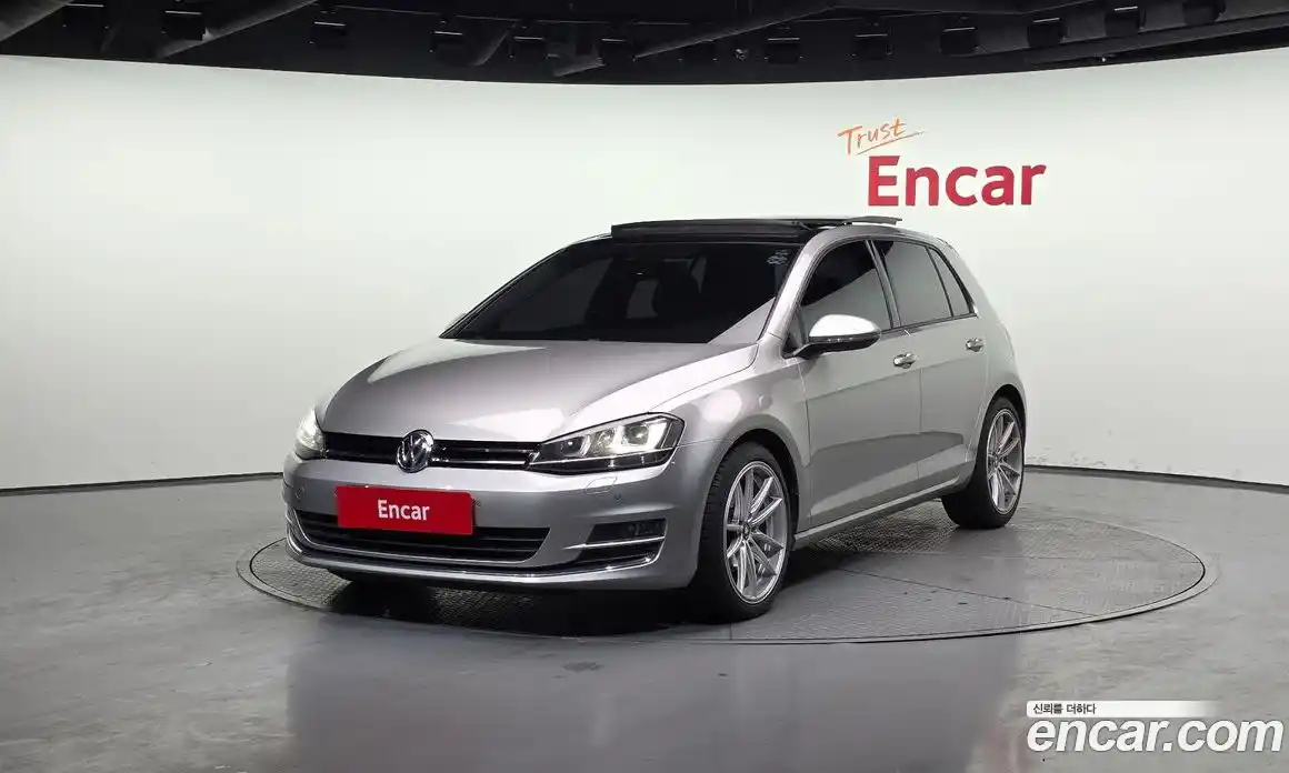 Volkswagen Golf 2015 2.0 гидро в Москве № 199252, фото 1