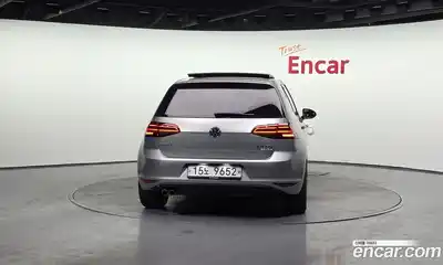 Volkswagen Golf 2015 2.0 гидро в Москве № 199252, миниатюра 4