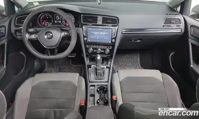 Volkswagen Golf 2015 2.0 гидро в Москве № 199252, миниатюра 7