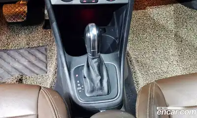 Volkswagen Polo 2015 1.4 гидро в Москве № 207306, миниатюра 9