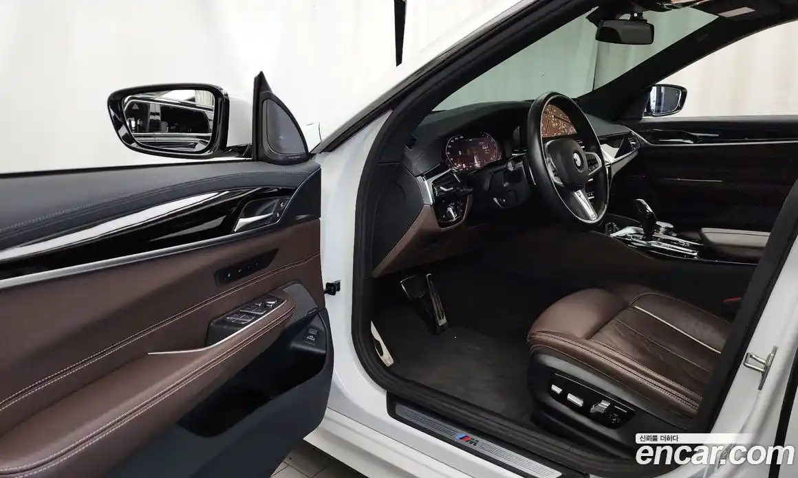 BMW 6-Series 2023 3.0 Автомат в Москве № 210918, фото 10