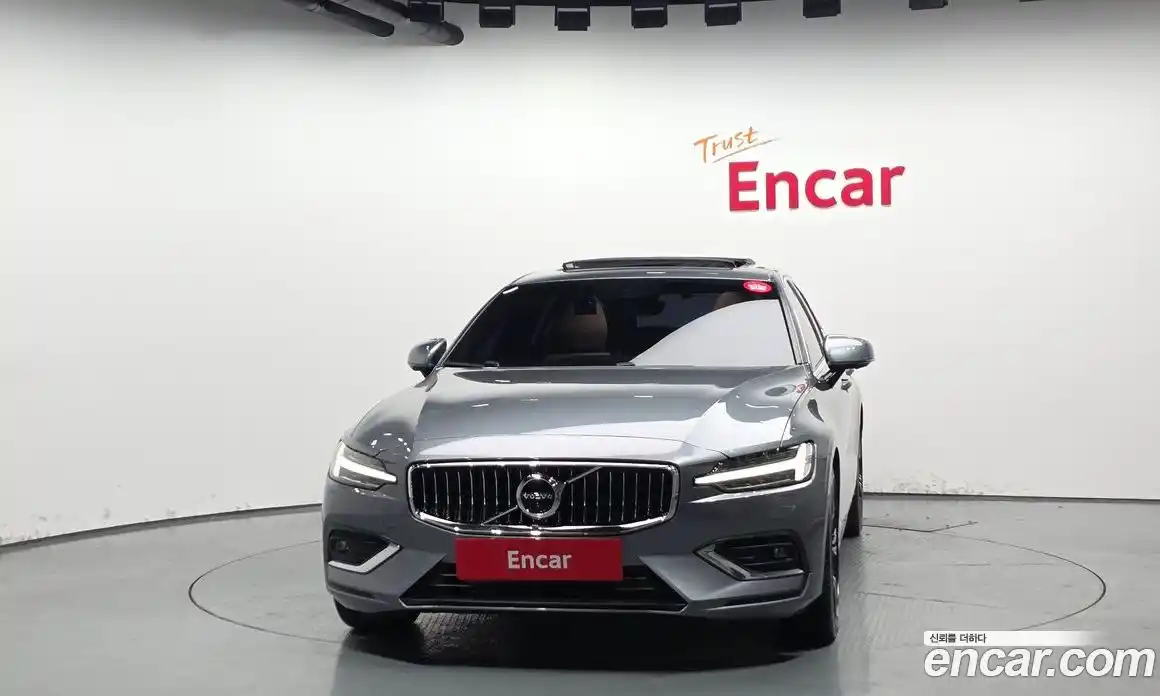 Volvo S60 2019 2.0 гидро в Москве № 212871, фото 3