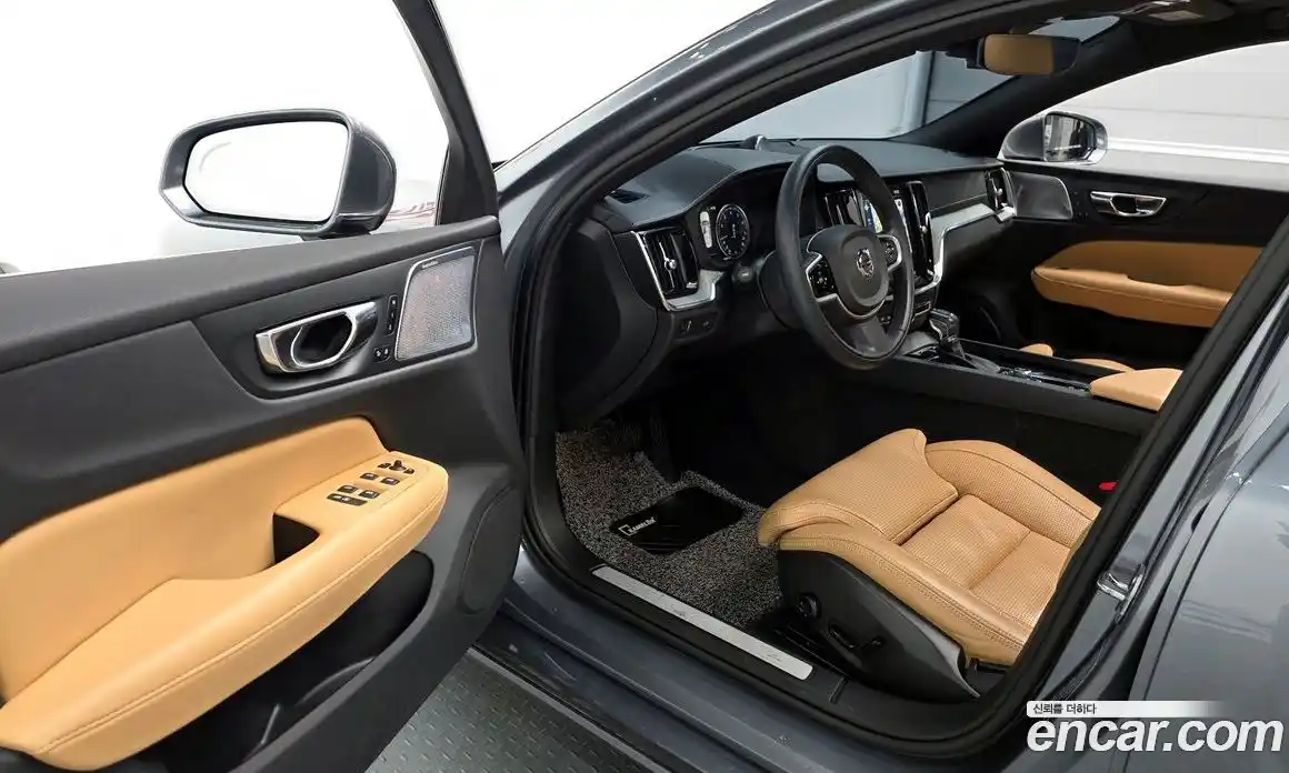 Volvo S60 2019 2.0 гидро в Москве № 212871, фото 10