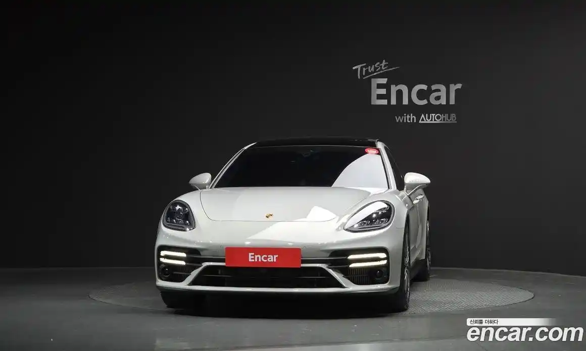 Porsche Panamera 2024 4.0 гидро в Москве № 213035, фото 3