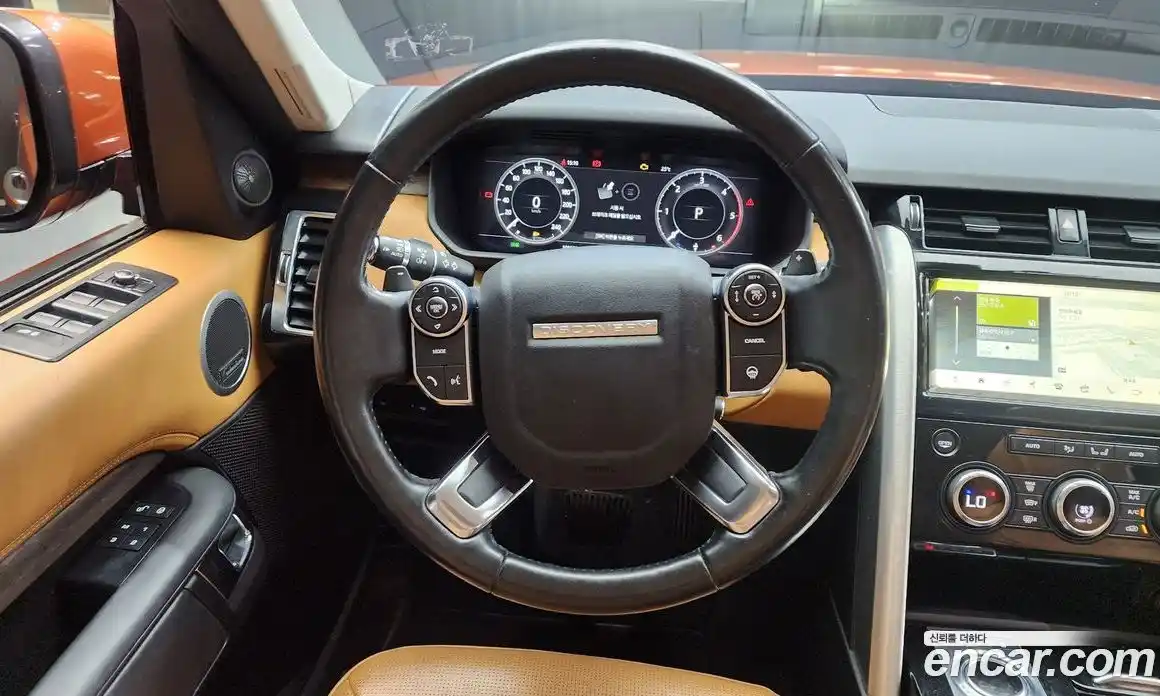 Land Rover Discovery 2018 3.0 гидро в Москве № 213628, фото 13