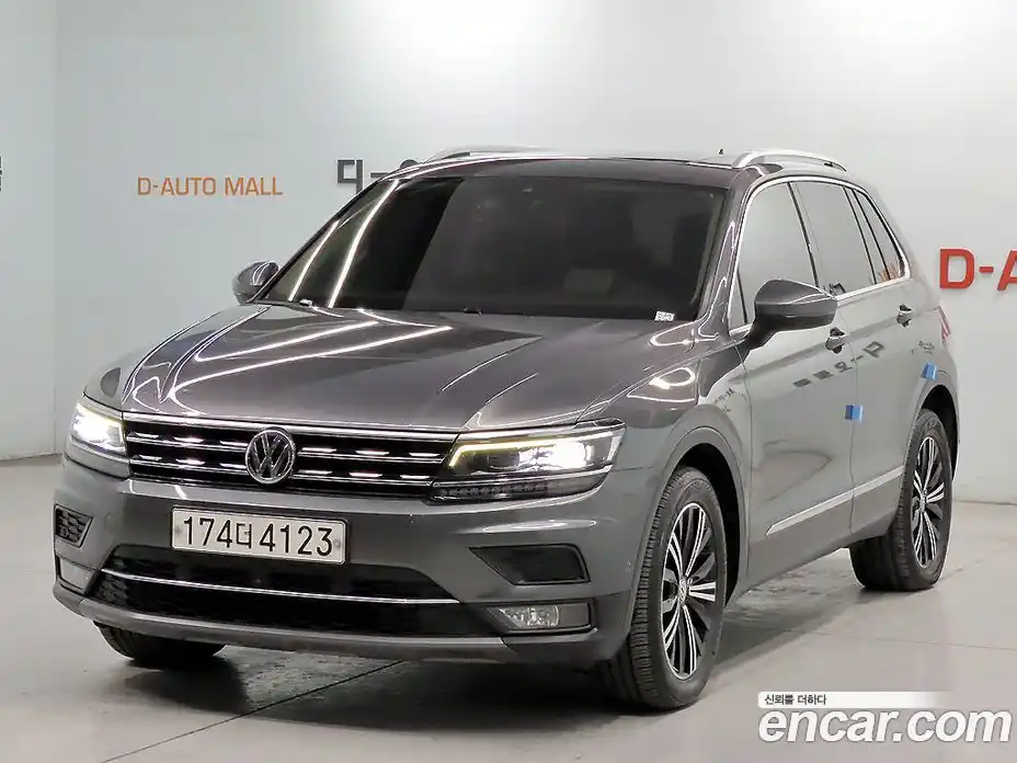 Volkswagen Tiguan 2020 2.0 гидро в Москве № 215203, фото 1
