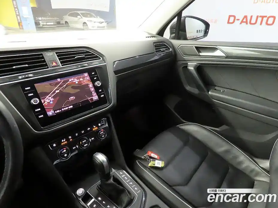 Volkswagen Tiguan 2020 2.0 гидро в Москве № 215203, фото 12